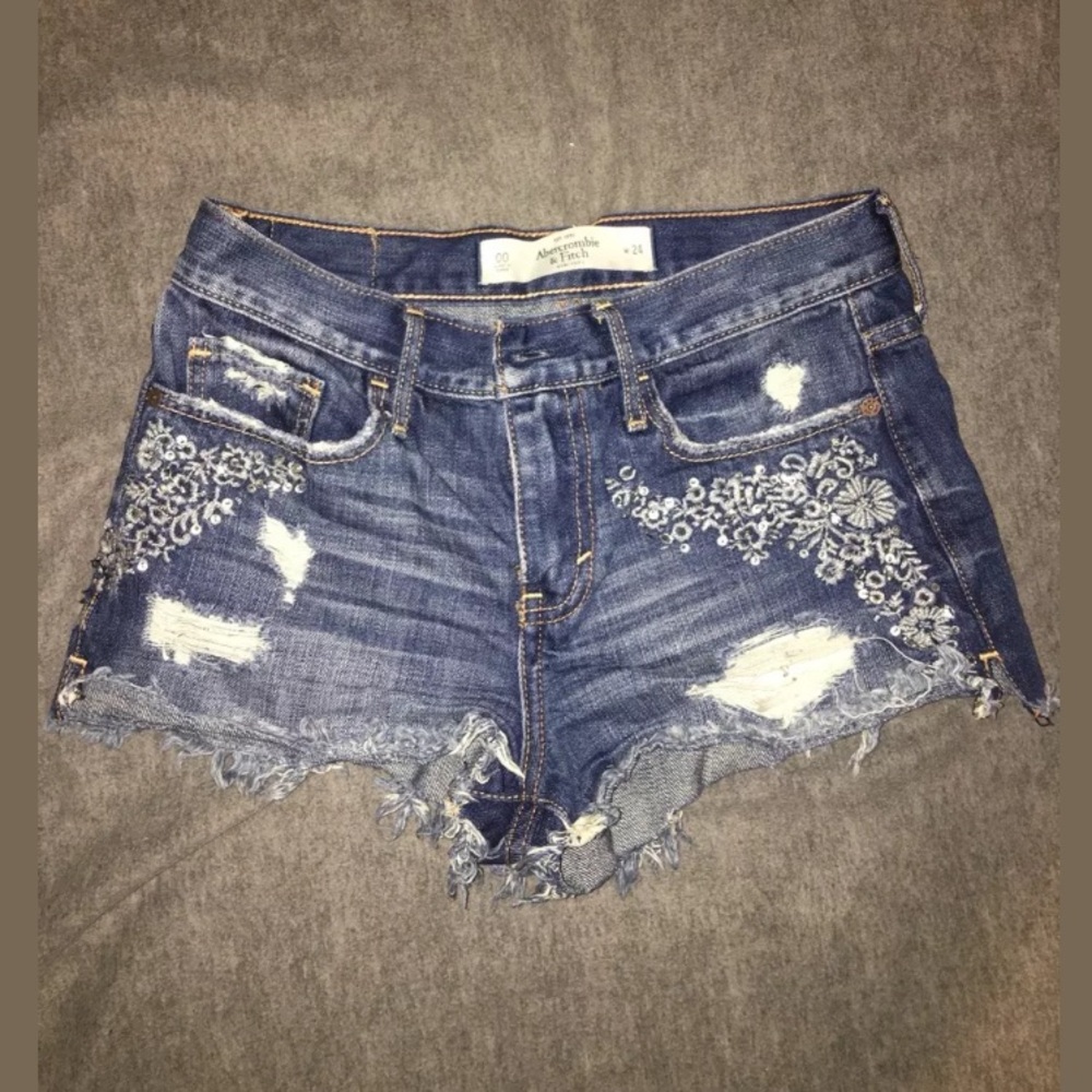 Abercrombie & Fitch Embroidered Festival Shorts